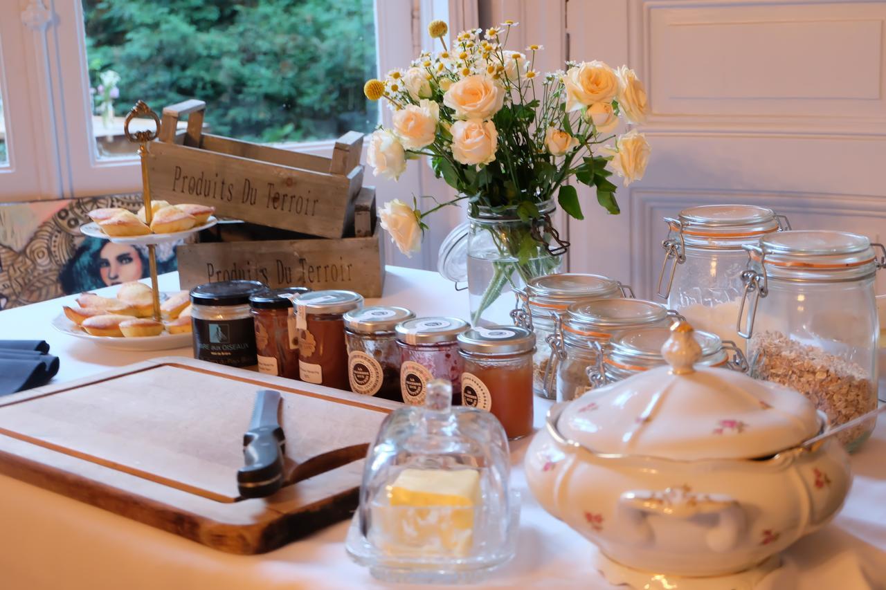 La Guilbaudiere Bed and Breakfast Saint-Herblain Esterno foto