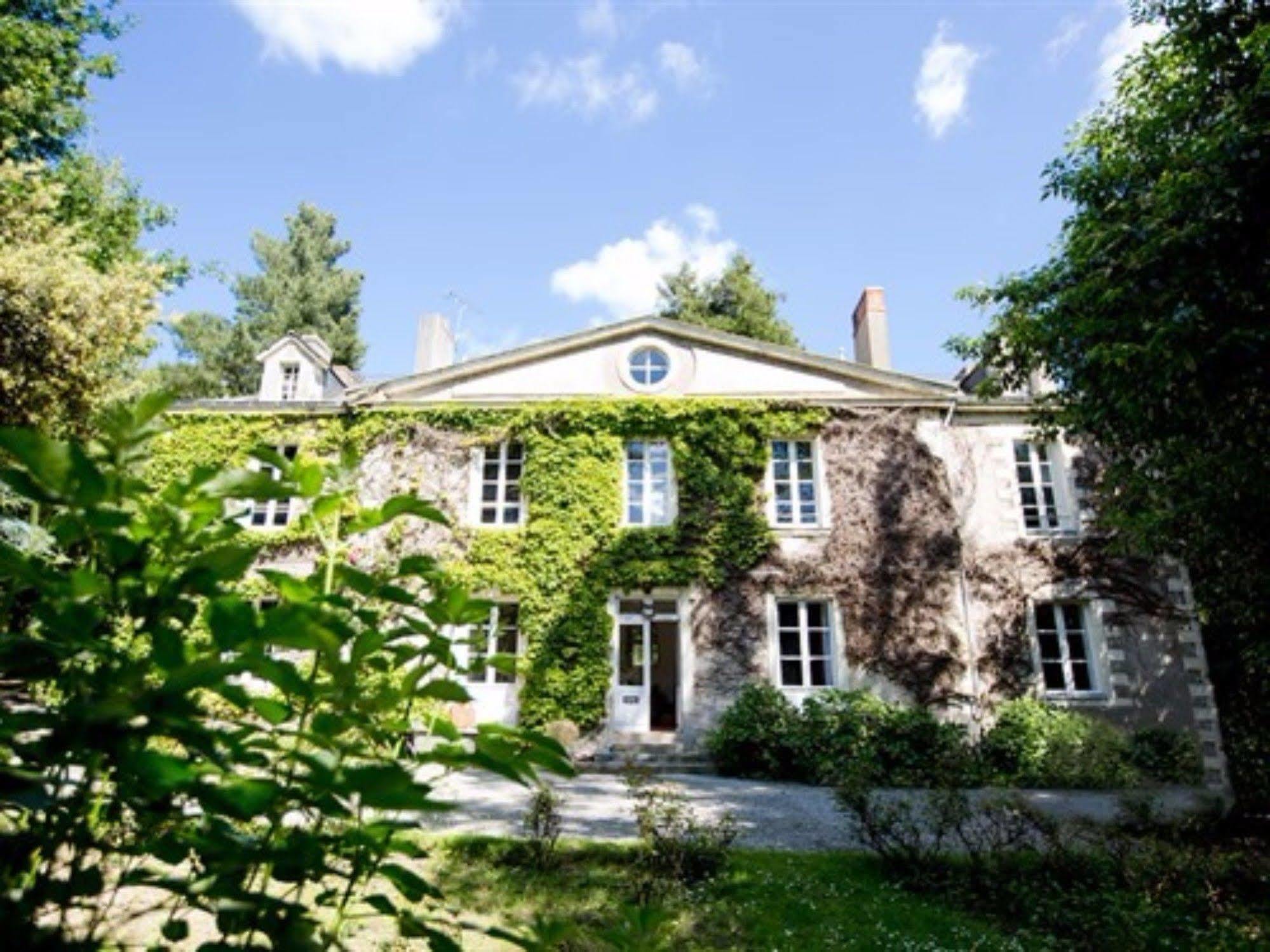 La Guilbaudiere Bed and Breakfast Saint-Herblain Esterno foto
